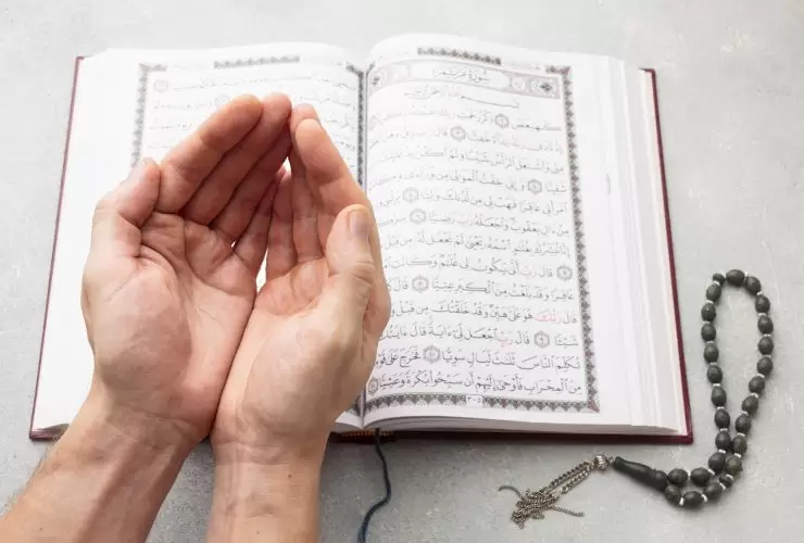 Maha sempurna Allah “Jika manusia mendekat kepada Allah dengan berjalan, maka Allah mendekat kepada manusia dengan berlari.”